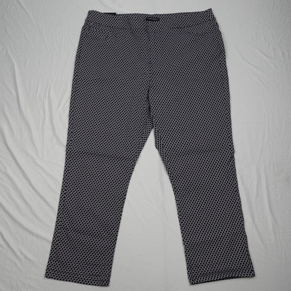 Brand New Mario Serrani Women Pants Adult XL Geometric Pattern Black/White Capri
